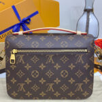 Louis Vuitton Pochette Metis M44875 Brown